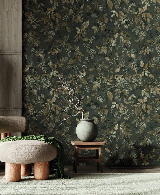 Decoro spring night della collezione La Fenice Life Style 120, foglie su fondo scuro con dettagli oro