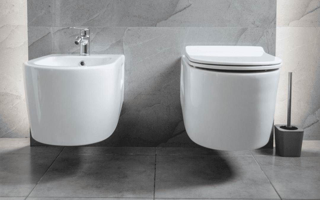 Sanitari sospesi o a pavimento? Guida completa 2025